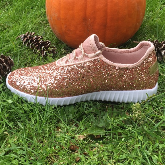 📛 1 LEFT-SALE📛 ROSE GOLD GLITTER SNEAKERS NIB⭕️ - Picture 5 of 8